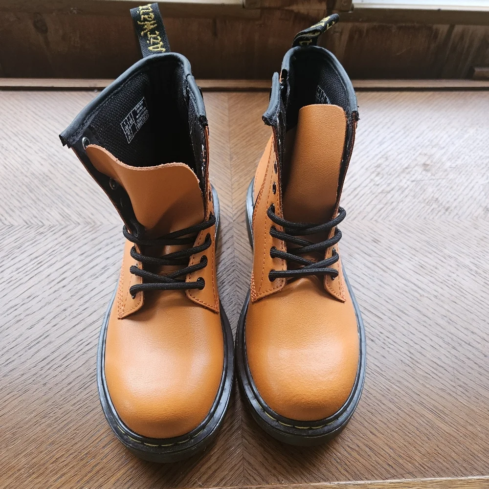 Dr. Martens classic dr